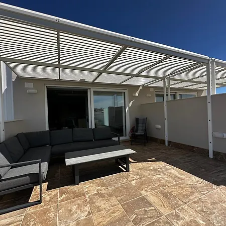 86 Spinola Bay Apartment