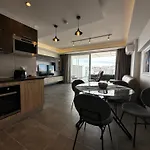 86 Spinola Bay Διαμέρισμα *