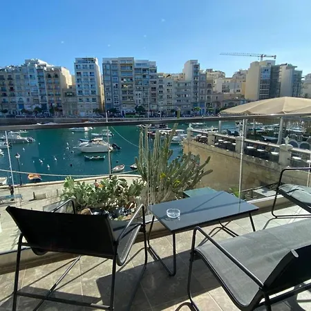 86 Spinola Bay Apartman