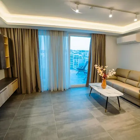 86 Spinola Bay San Ġiljan